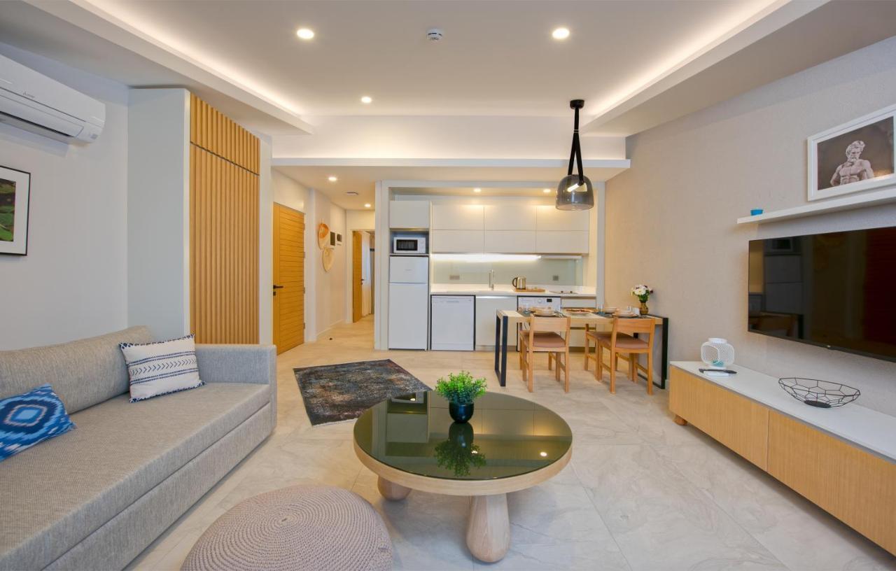 A Suite Side Luaran gambar